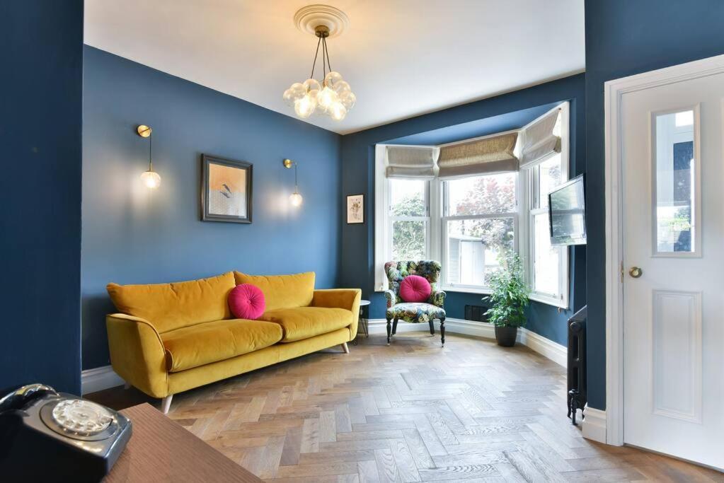 Newly Renovated Victorian House With Free Parking Hove